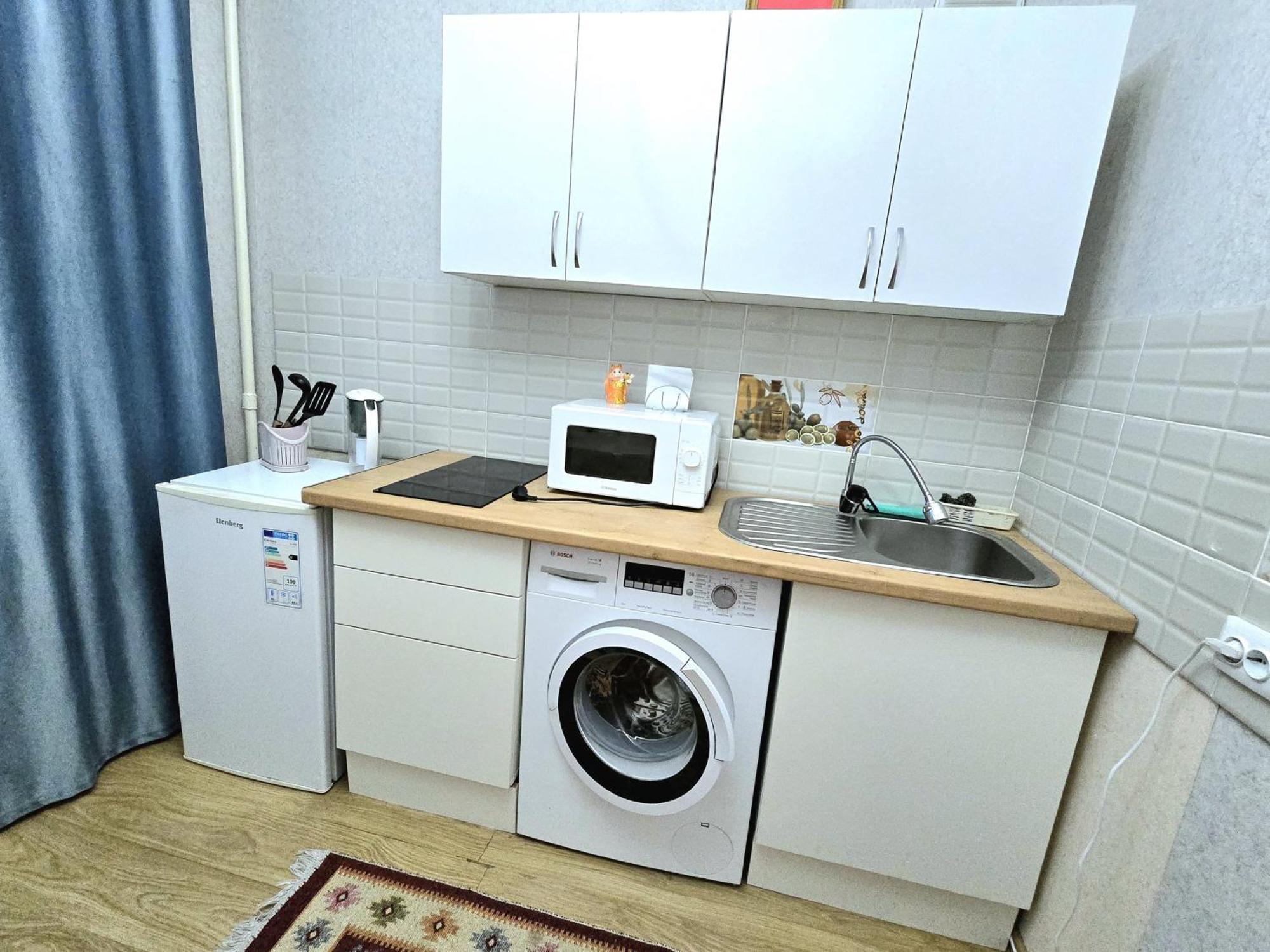 Двухкомнатная "Аэропорт Астана" Apartment Exterior photo